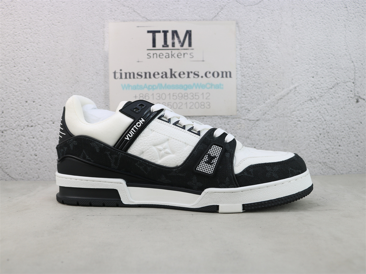 LV Trainer Sneaker Black White